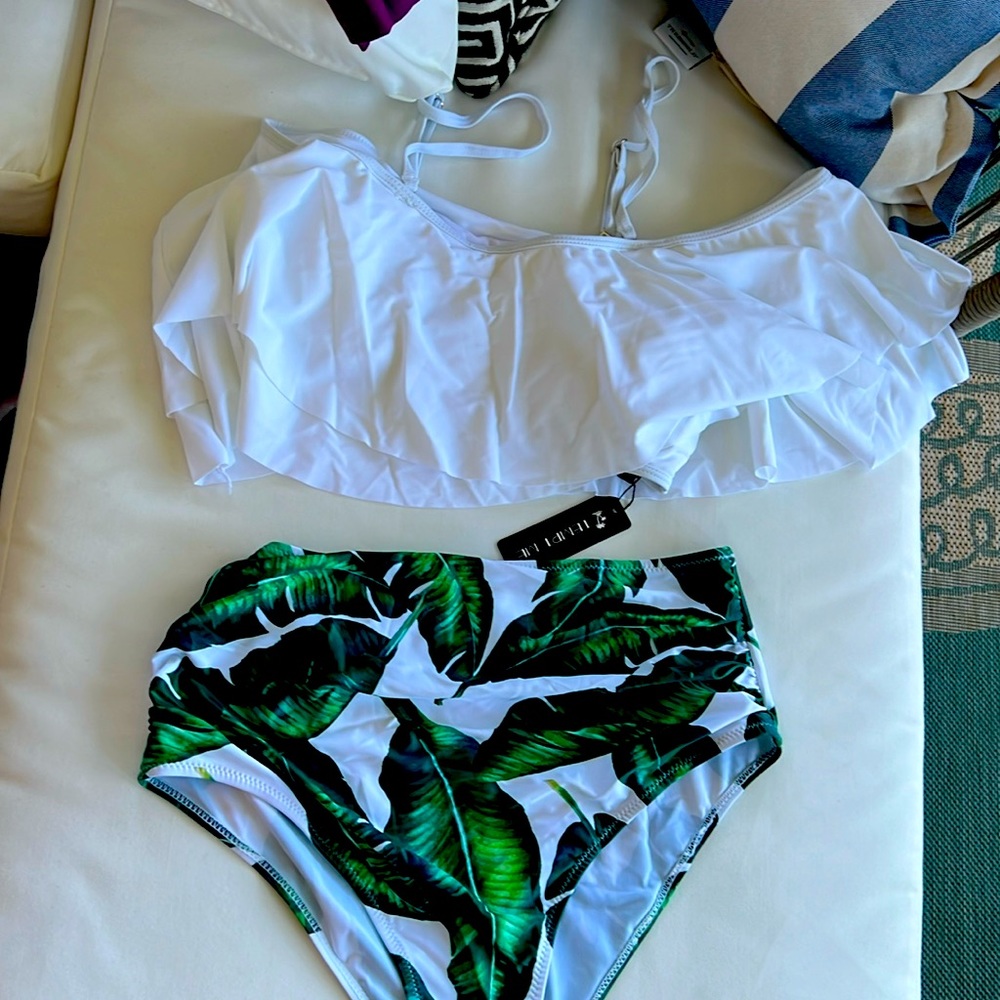 Tropical two piece